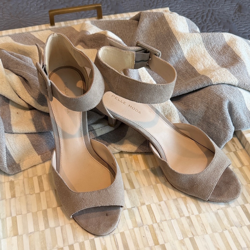 Pelle Moda Beige suede Heeled Sandals with ankle strap